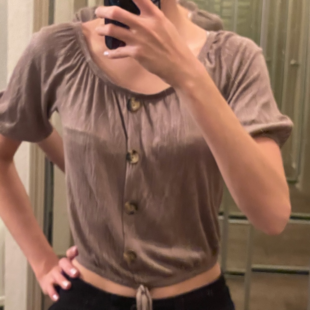 Dark grey top